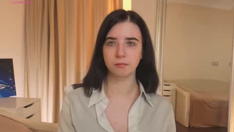 My name is Kelly online show from 10.27.25