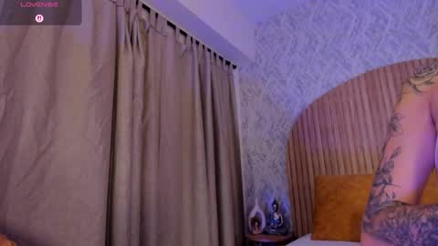 Kendal  online show from 11.08.25