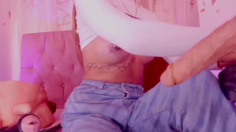 geraldinesuaan online show from 02.17.25