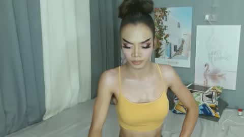 Sidneymorens online show from 04.08.26