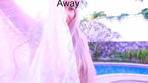 Snapshot of gessifossa chatting on 02.11.25 Anna online show from 02.11.25