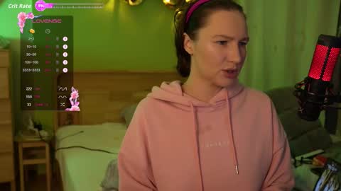 Snapshot of gessifossa chatting on 10.17.25 Anna online show from 10.17.25