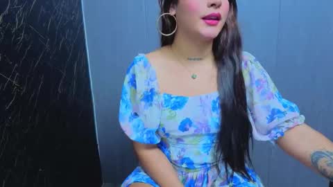 gewn2004 online show from 12.19.25