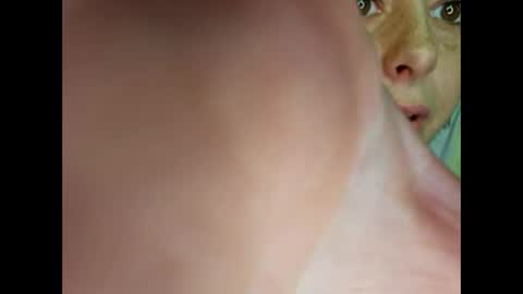 Snapshot of gf0044 chatting on 09.10.25 gf0044 online show from 09.10.25