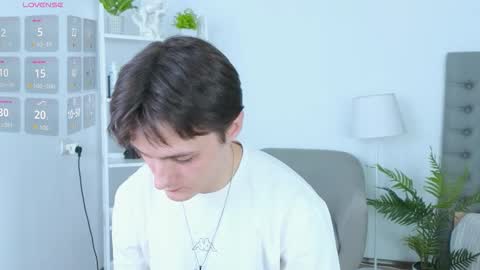 Alex online show from 10.16.25