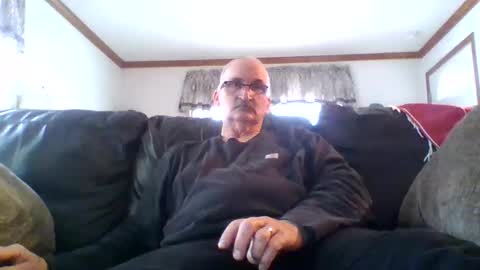 Snapshot of ghost2534 chatting on 11.12.25 ghost2534 online show from 11.12.25