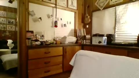 Snapshot of ghostboygbc chatting on 02.05.25 ghostboygbc online show from 02.05.25