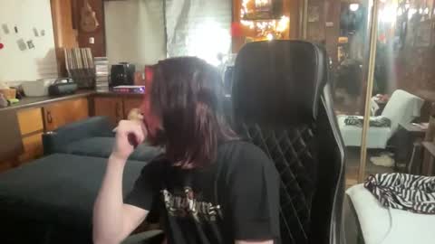 Snapshot of ghostboygbc chatting on 11.17.25 ghostboygbc online show from 11.17.25