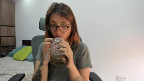 Snapshot of ghostcrimson chatting on 05.25.26 andy online show from 05.25.26