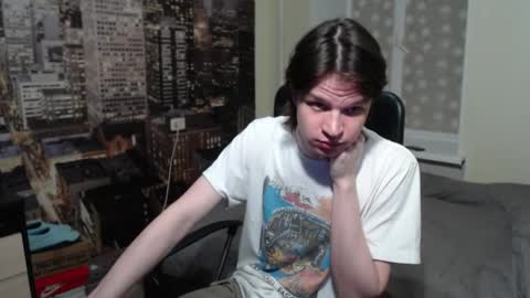 Snapshot of ghostfacefriends chatting on 10.23.25 Fedya online show from 10.23.25