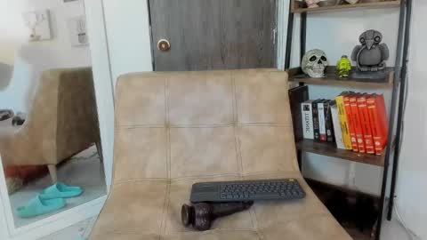 Snapshot of gia_fantasy_ chatting on 10.20.25 GIA online show from 10.20.25