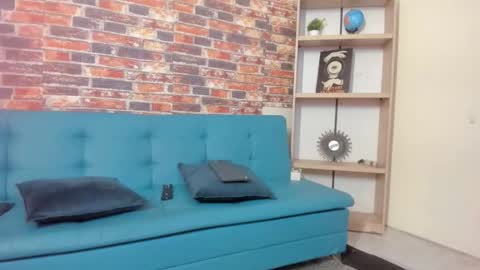 Snapshot of gia_fantasy_ chatting on 11.05.25 GIA online show from 11.05.25