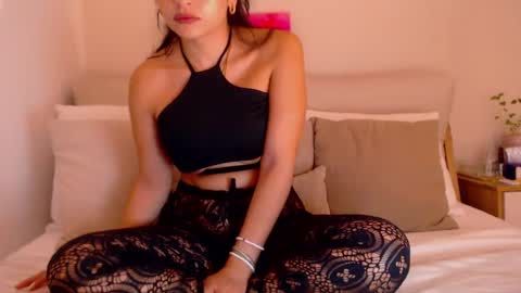 Gia Ferh online show from 09.14.25