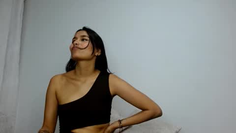 Gia Lee online show from 09.23.25