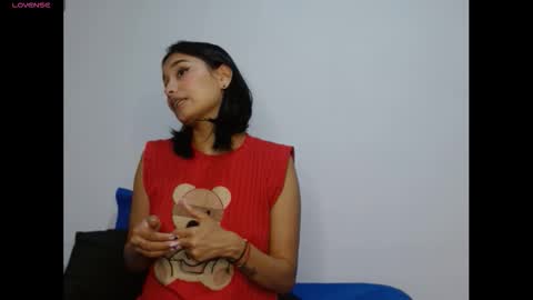 Gia Lee online show from 10.23.25