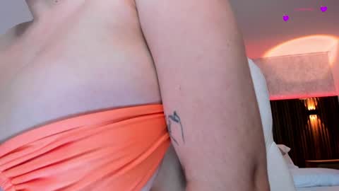 Snapshot of gia_lowry chatting on 01.31.25 Gia lowry online show from 01.31.25