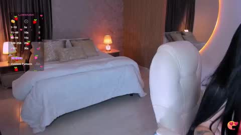 Snapshot of gia_lowry chatting on 09.24.25 Gia lowry online show from 09.24.25