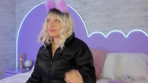 Gia online show from 11.23.25