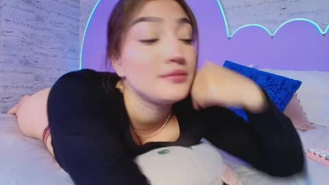 Gia online show from 04.14.26