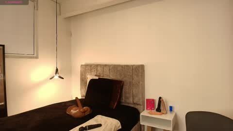 G I A  FOX online show from 02.04.26