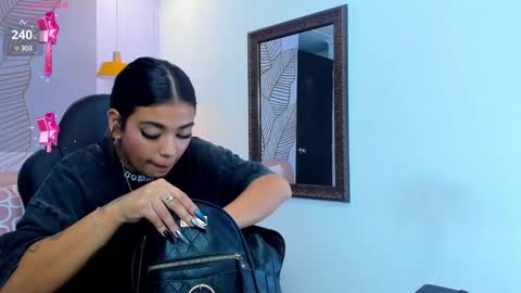 Gia  online show from 12.27.24