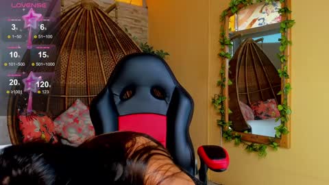 Gia  online show from 12.30.24