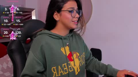 Gia  online show from 01.04.25