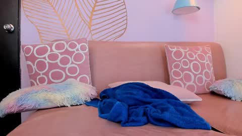 Gia  online show from 02.13.25