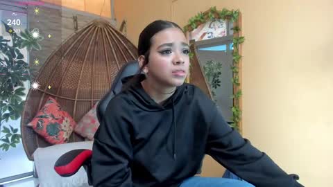 Gia  online show from 02.19.25