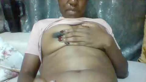 gianna98 online show from 11.14.25