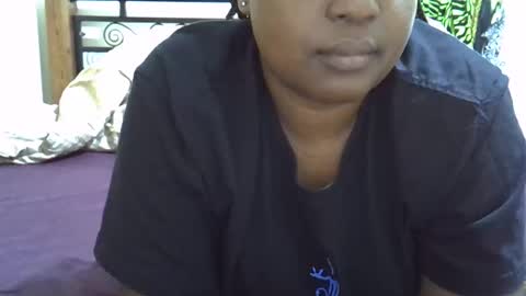 Snapshot of giannah01 chatting on 10.21.25 Giannah online show from 10.21.25