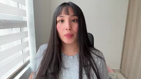 Gianna Lee online show from 04.14.26