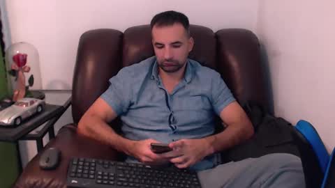 Snapshot of gianni_lion chatting on 12.02.24 Gianni online show from 12.02.24