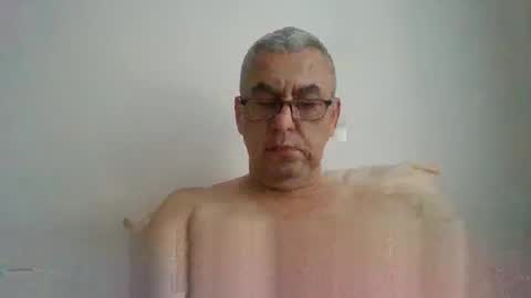 Snapshot of gigi1970 chatting on 04.29.26 gigi1970 online show from 04.29.26
