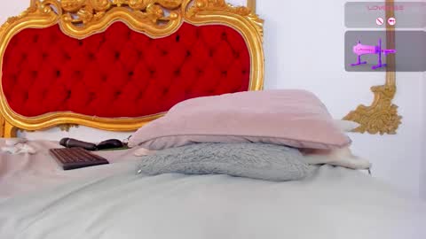 Gigi  online show from 01.05.26