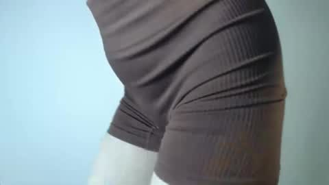 Snapshot of gigi_nix chatting on 12.08.24 Gigi online show from 12.08.24