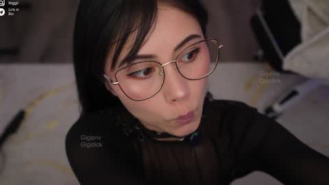 80 off in my OF gigipriv  online show from 09.26.25