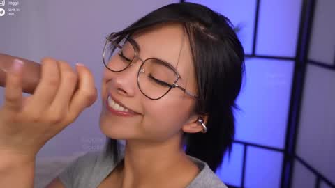 Snapshot of gigi_ulala chatting on 11.15.25 80 off in my OF gigipriv online show from 11.15.25