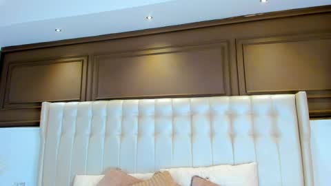 gigi wilden online show from 04.09.26