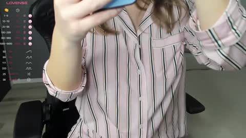 gigihadd online show from 12.31.24