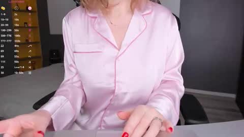 gigihadd online show from 02.09.26