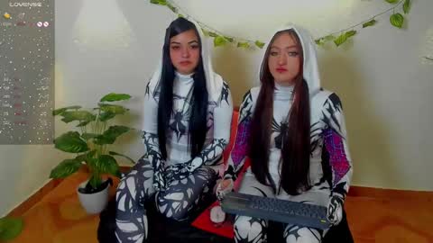 Gisel online show from 12.15.24