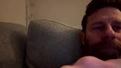 Snapshot of gilbertinio chatting on 02.01.26 Gilbert online show from 02.01.26