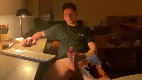 Sebastian online show from 02.03.25