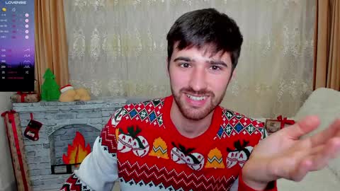 Snapshot of gilbertogonzales chatting on 12.14.24 gilbertogonzales online show from 12.14.24