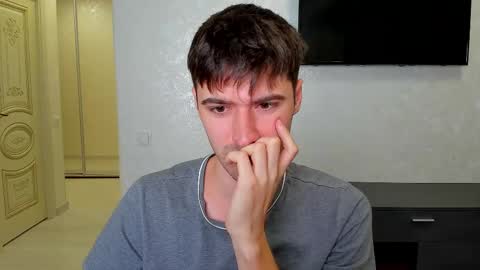 Snapshot of gilbertogonzales chatting on 02.27.25 gilbertogonzales online show from 02.27.25