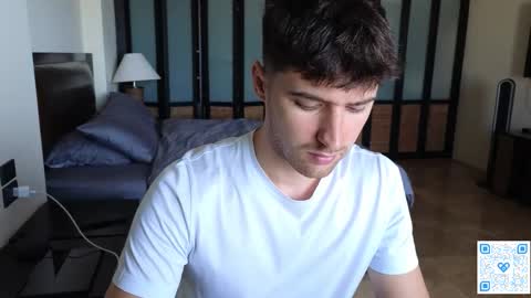 gilbertogonzales online show from 12.19.25