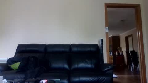 gimmmieoooo online show from 10.25.25