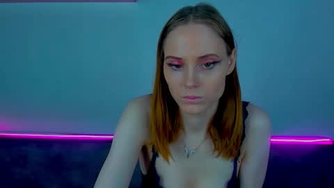 Snapshot of gina_lovelyy chatting on 11.09.25 Gina online show from 11.09.25