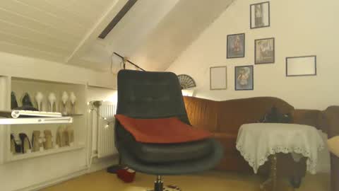Gina online show from 01.02.25